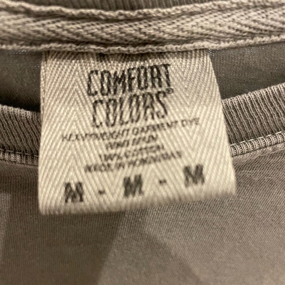 4x Ole Miss shirts 3x T shirts size medium and one longsleeve size small - Picture 4 of 13